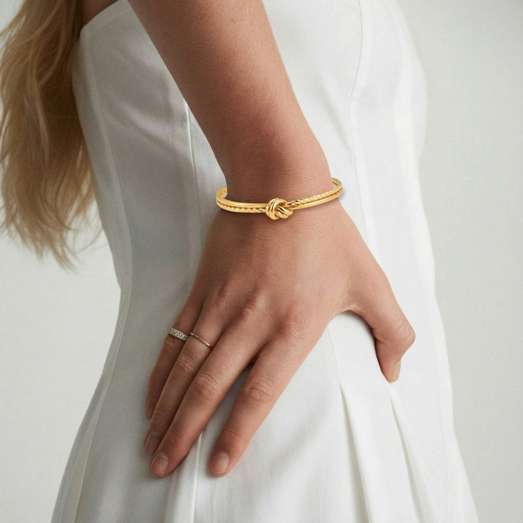 Golden Knot Armreif