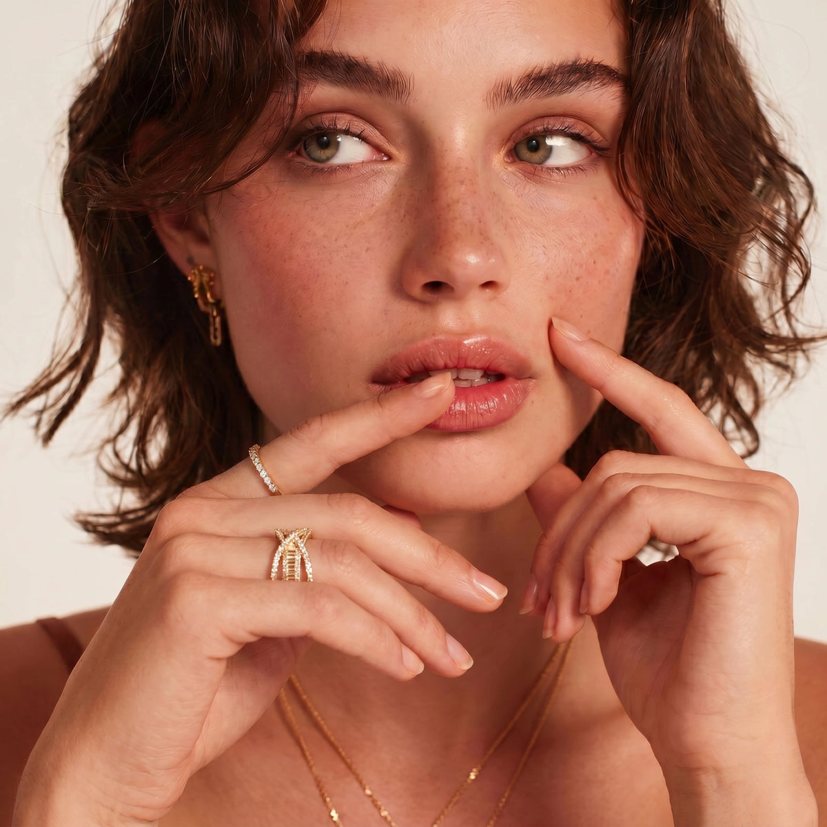 Eternal Spark Ring Gold