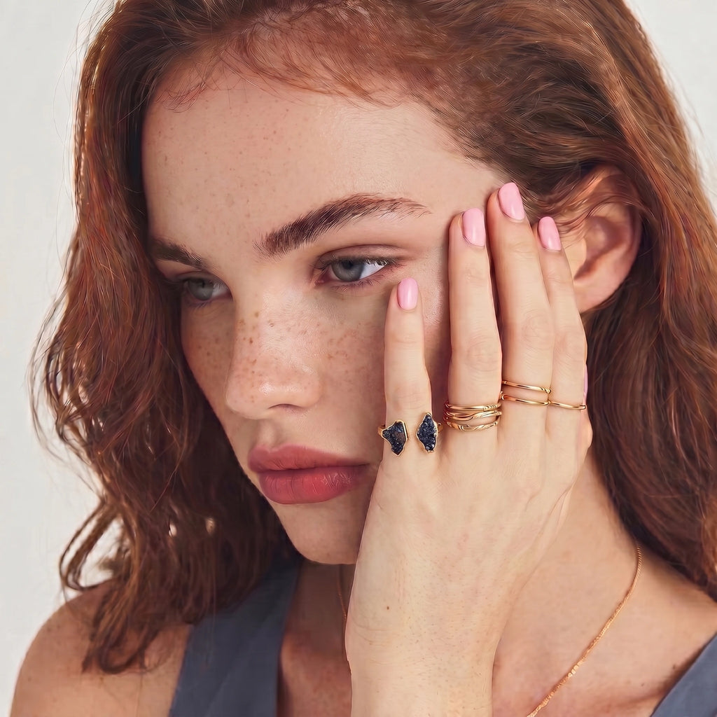Stellar Embrace Ring Blau